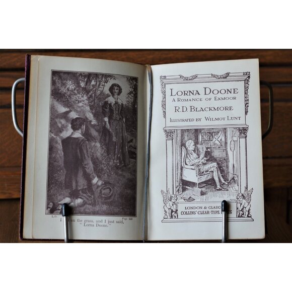 Antique Book Lorna Doone by R.D. Blackmore - Collins' Clear Type Press, Leather - Picture 2 of 5